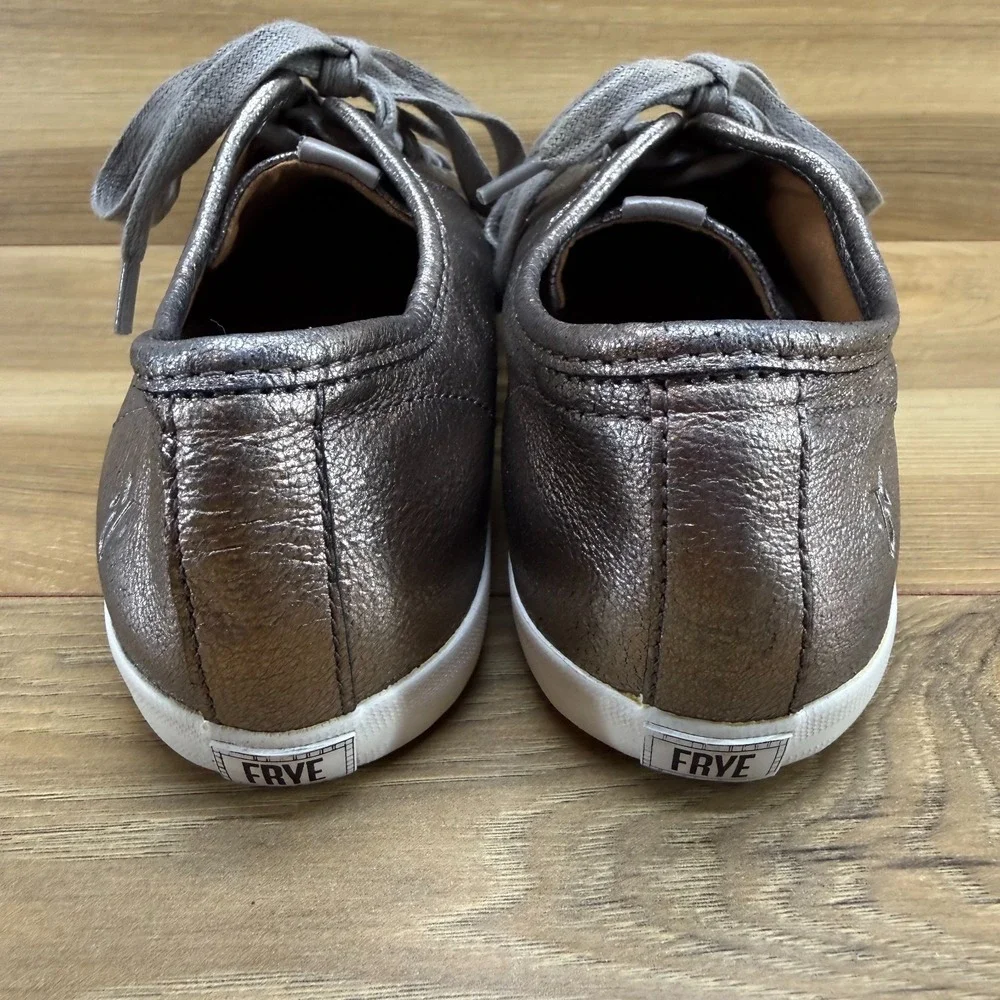 Frye Maya Pewter Metallic Sneakers Womens 6.5 Leather Low Top Flats